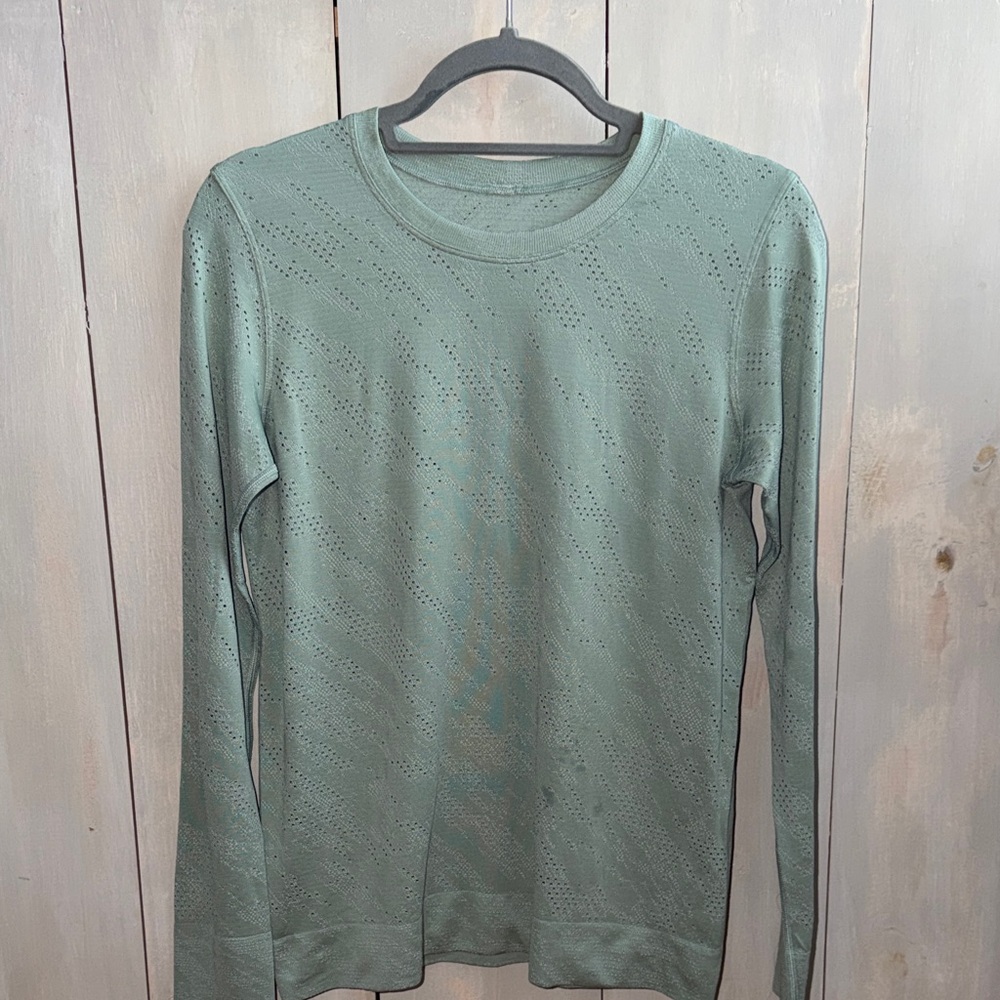 Lululemon Swiftly- size 8